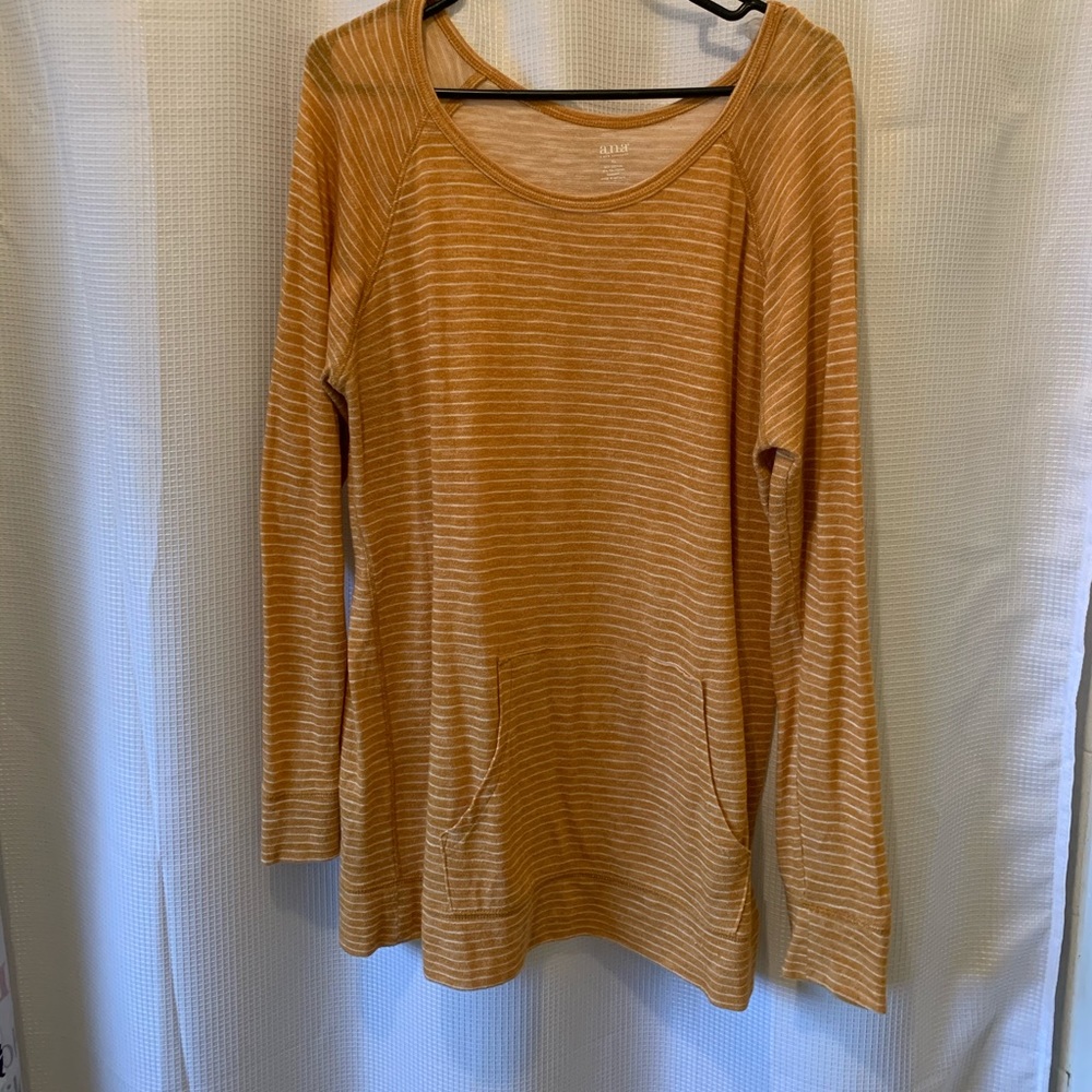 Long sleeve top